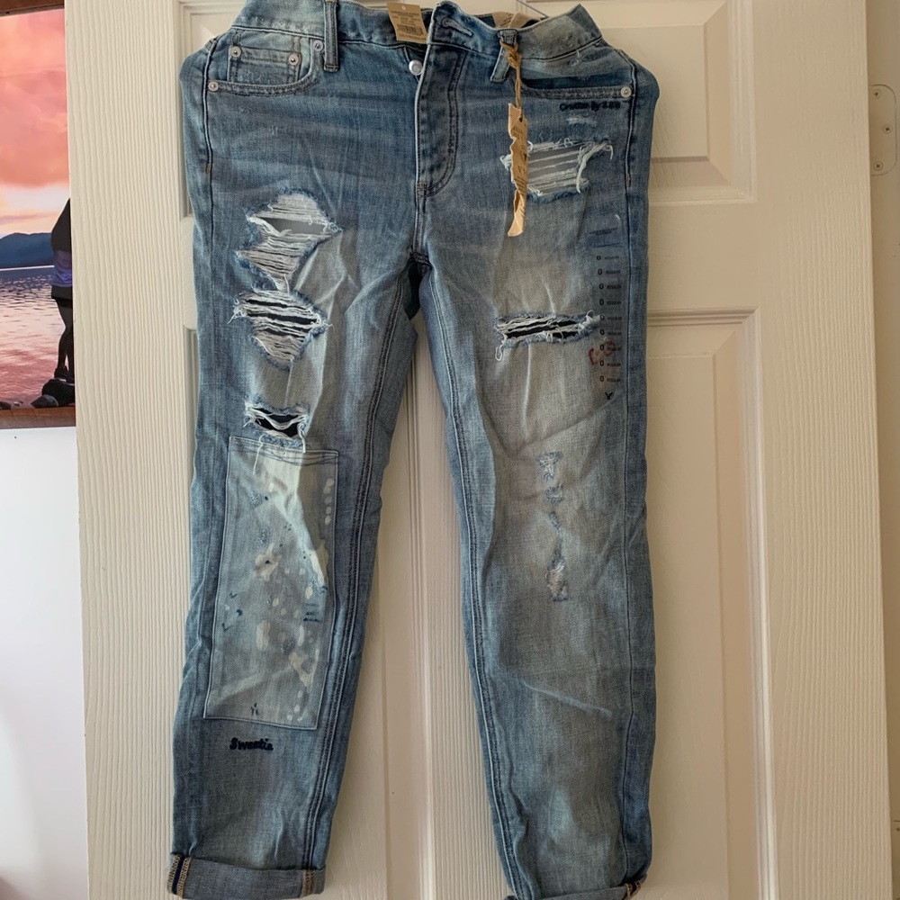 American eagle boyfriend jeans
